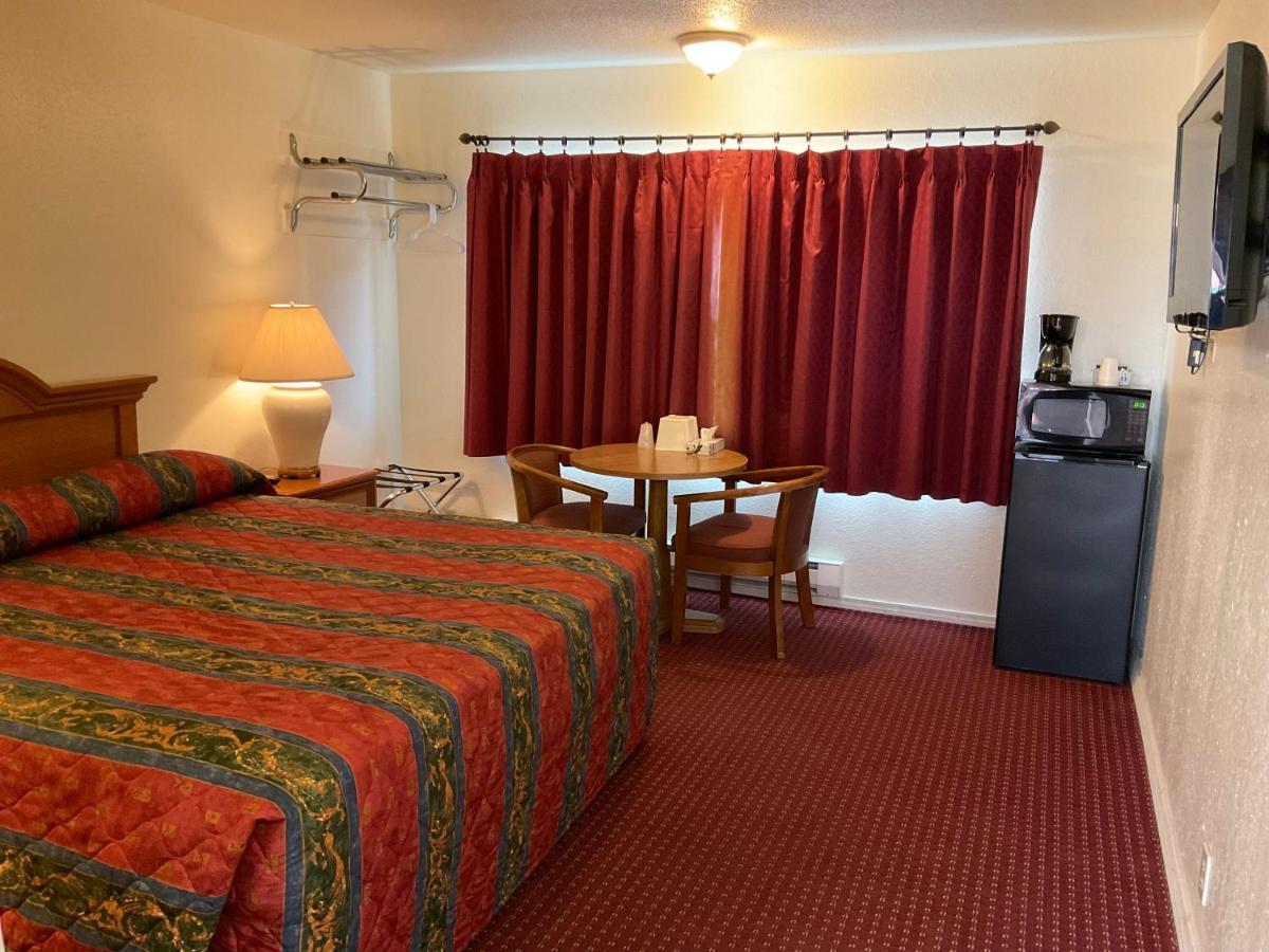 Front Street Inn Crescent City Kültér fotó