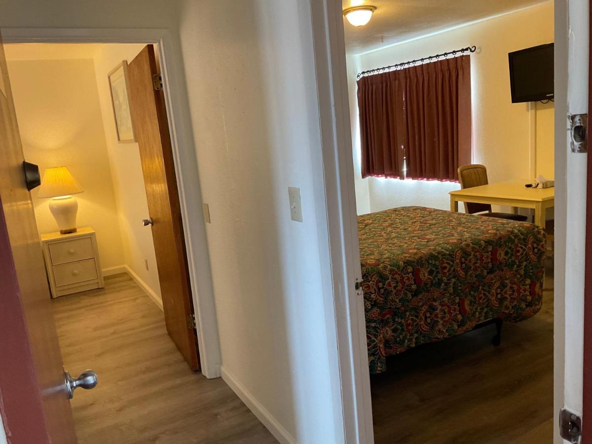 Front Street Inn Crescent City Kültér fotó